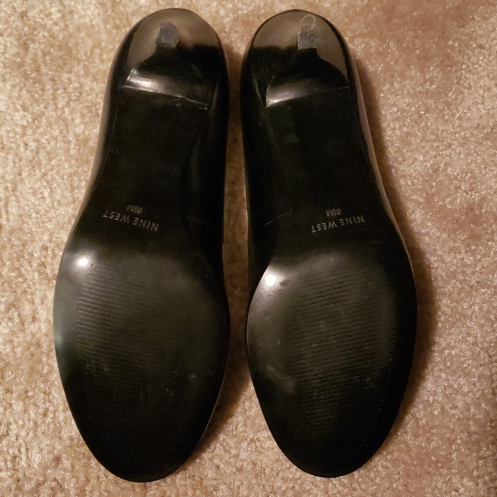 Shoes - Picture 3 of 3